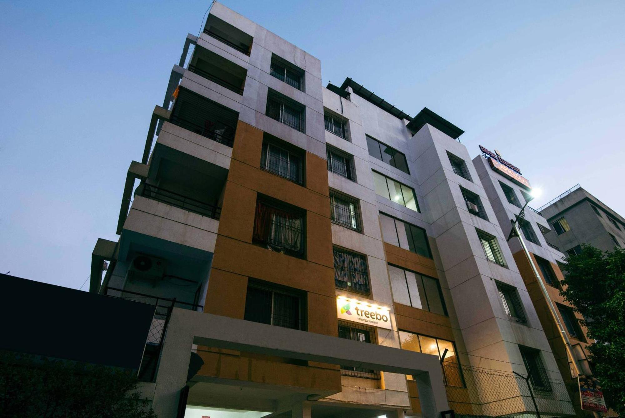 Treebo Empire Executive Premium, Hinjewadi Ξενοδοχείο Hinjawadi Εξωτερικό φωτογραφία